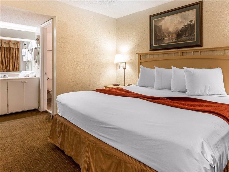 Ocean Star Hotel Myrtle Beach Buitenkant foto